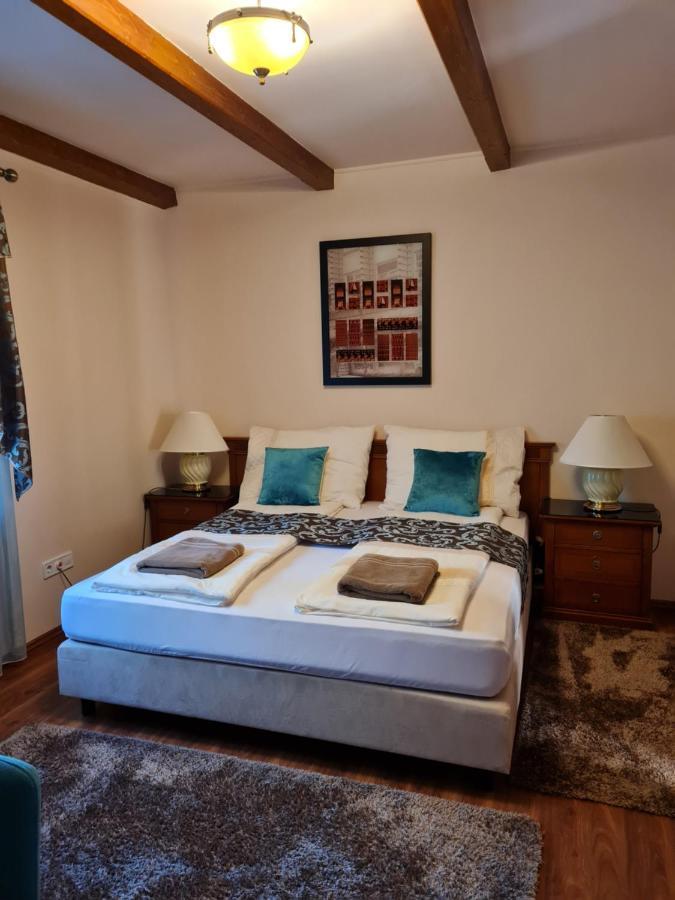 Toroes Panzio Bed & Breakfast Szabolcs Bagian luar foto